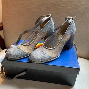 GIANNI VERSACE EMBROIDERED BLUE HEELS